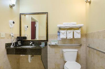 هلید این اکسپرز اند سویتز اُلاد اسود