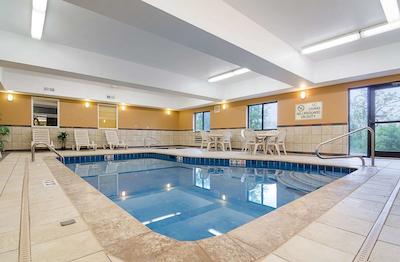 هلید این اکسپرز اند سویتز اُلاد اسود