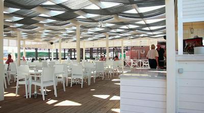 کمودور الیت سویتز اند اسپا