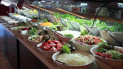 کمودور الیت سویتز اند اسپا