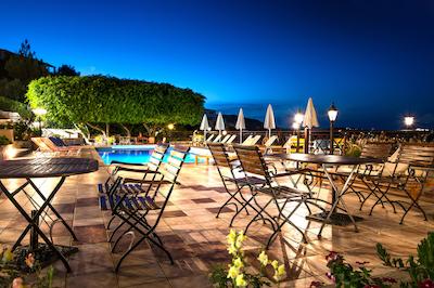 ایریدا اپارتمنتز