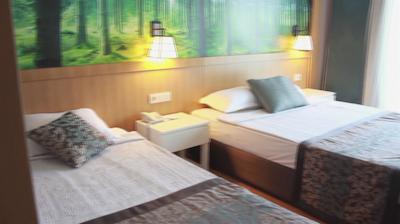 لرز لیک اند ریور ساید هتل اند اسپا