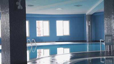 لرز لیک اند ریور ساید هتل اند اسپا