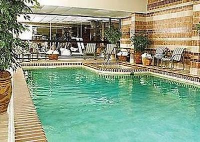 وارویک اسیتل