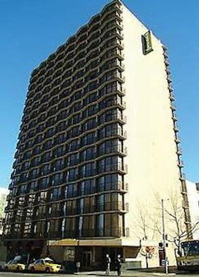 وارویک اسیتل