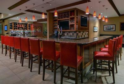 هیلتون گاردن این میلواوکی آیرپرت