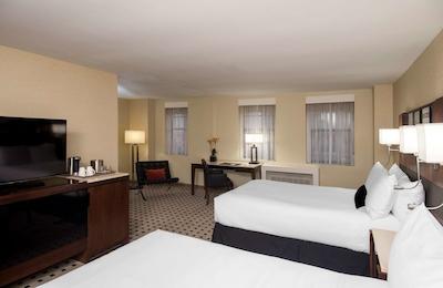 د وارویک هتل ریتنهوس اسکوار