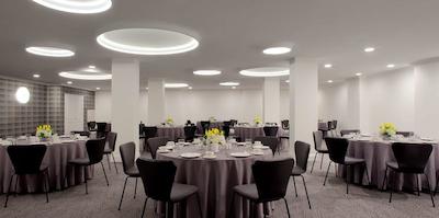 د وارویک هتل ریتنهوس اسکوار