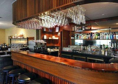 کمفرت این بوسلتون ریور ریزرت