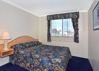 کمفرت این بوسلتون ریور ریزرت