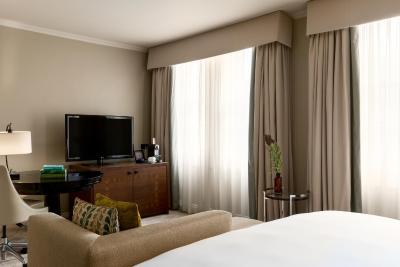 است پانکراز رنیسانس لندن