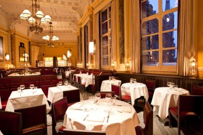 است پانکراز رنیسانس لندن