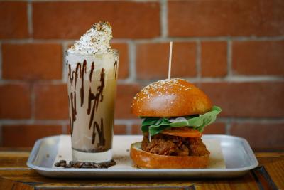 است پانکراز رنیسانس لندن