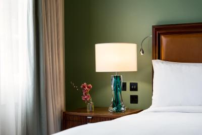 است پانکراز رنیسانس لندن