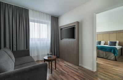 بست وسترن هتل انکارت