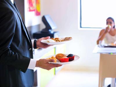 ایبیز پون ویمان ناگار هتل