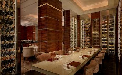 د وستبوری ا لوکسوری کالکشن هتل مفیر-لندن