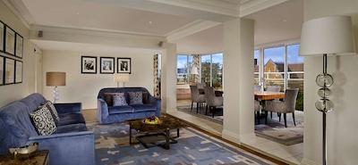 د وستبوری ا لوکسوری کالکشن هتل مفیر-لندن