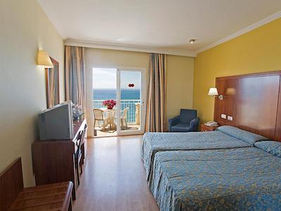 سرکتل هتل پرلا مارینا