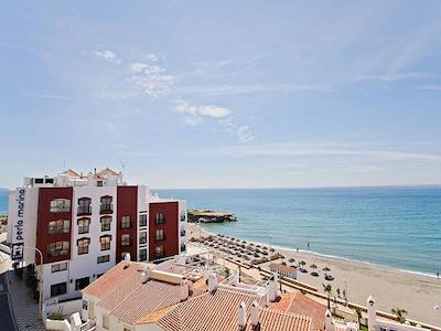 سرکتل هتل پرلا مارینا