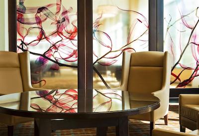 د وستین دنور دونتون