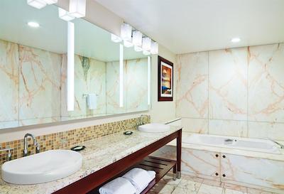 د وستین دنور دونتون