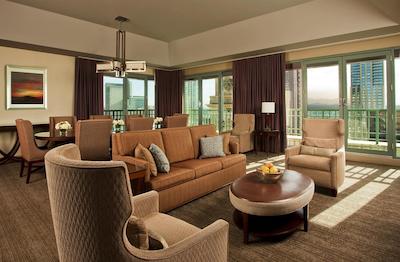 د وستین دنور دونتون