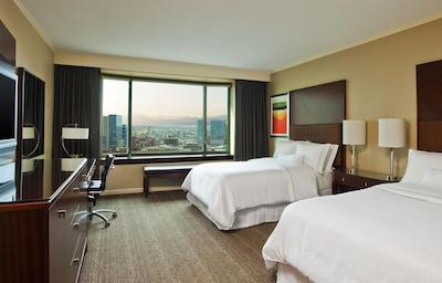 د وستین دنور دونتون