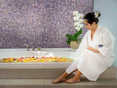 نوتل بانگکک ایمپاکت