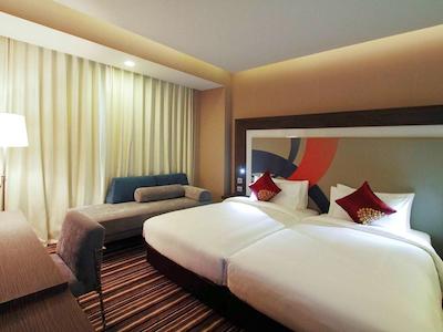 نوتل بانگکک ایمپاکت