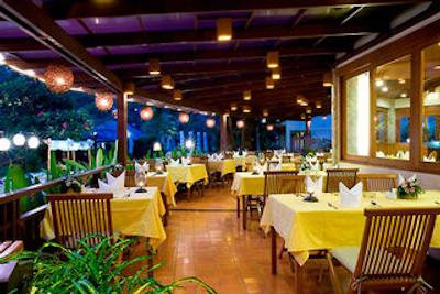 وودلندز هتل اند ریزورت