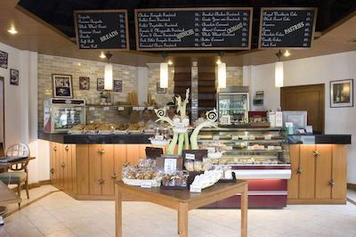 وودلندز هتل اند ریزورت