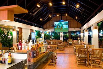 وودلندز هتل اند ریزورت