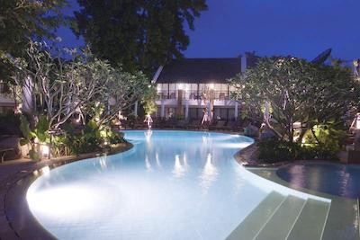 وودلندز هتل اند ریزورت