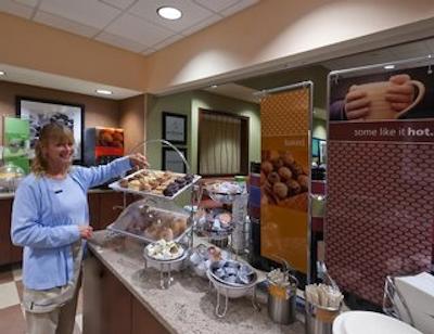 هامپتون این اند سویتز-وینستون-اسالم/ونیورسیتی اریا نک