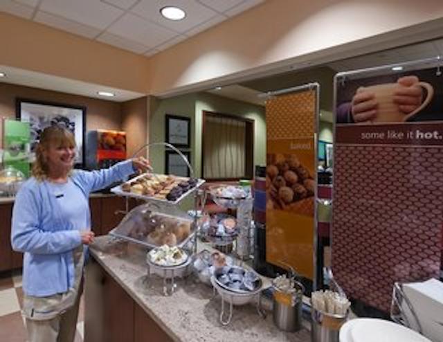 هامپتون این اند سویتز-وینستون-اسالم/ونیورسیتی اریا نک