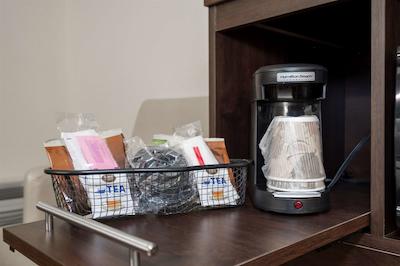 رد روف پلوز- اند سویتز ناکسویل وست-سدار بلوف