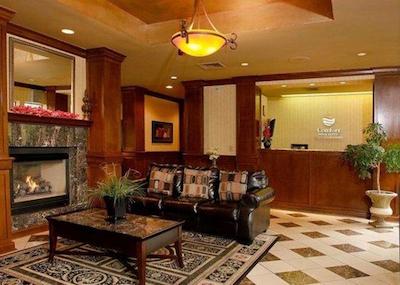 رد روف پلوز- اند سویتز ناکسویل وست-سدار بلوف