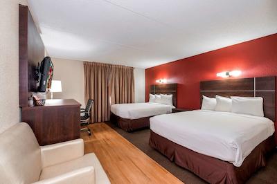 رد روف پلوز- اند سویتز ناکسویل وست-سدار بلوف