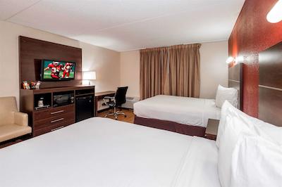 رد روف پلوز- اند سویتز ناکسویل وست-سدار بلوف