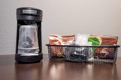 رد روف پلوز- اند سویتز ناکسویل وست-سدار بلوف