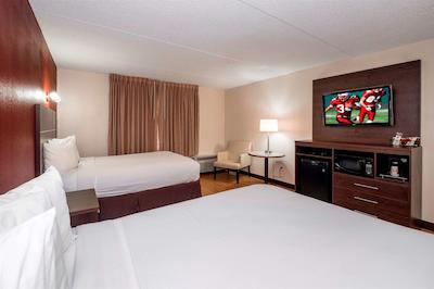 رد روف پلوز- اند سویتز ناکسویل وست-سدار بلوف