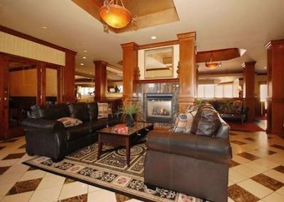 رد روف پلوز- اند سویتز ناکسویل وست-سدار بلوف