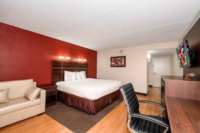 رد روف پلوز- اند سویتز ناکسویل وست-سدار بلوف