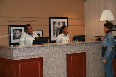 هامپتون این کلولاند