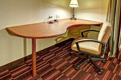 هامپتون این کلولاند