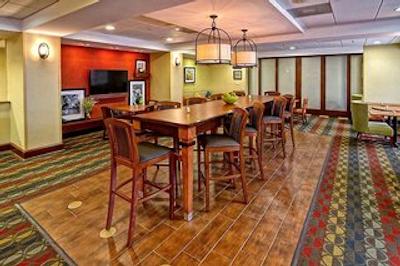 هامپتون این کلولاند