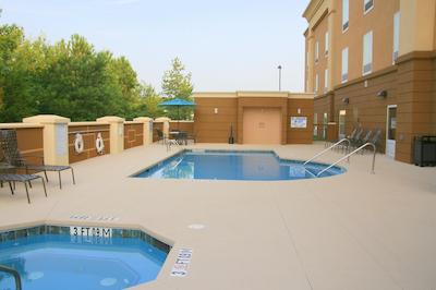 هامپتون این اندرسُن/الیانس بوسینز پارک