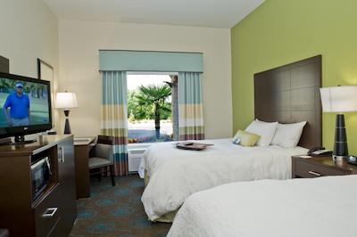 هامپتون این اندرسُن/الیانس بوسینز پارک