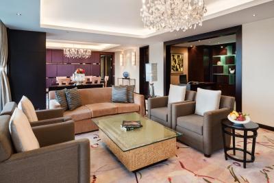 کرون پلازا شانگهای شیانگ لاک